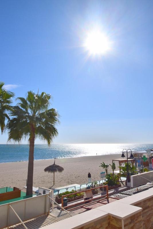 Carihuela 1ª Linea De Playa Leilighet Torremolinos Eksteriør bilde